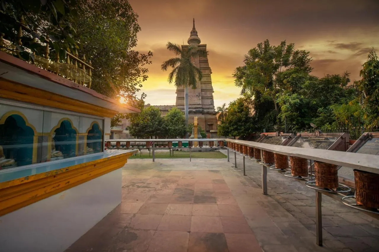 Amritara Suryauday Haveli Otel Varanasi 4*,  Hindistan