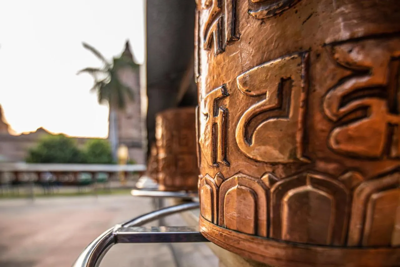 Resort Hotel Amritara Suryauday Haveli Varanasi