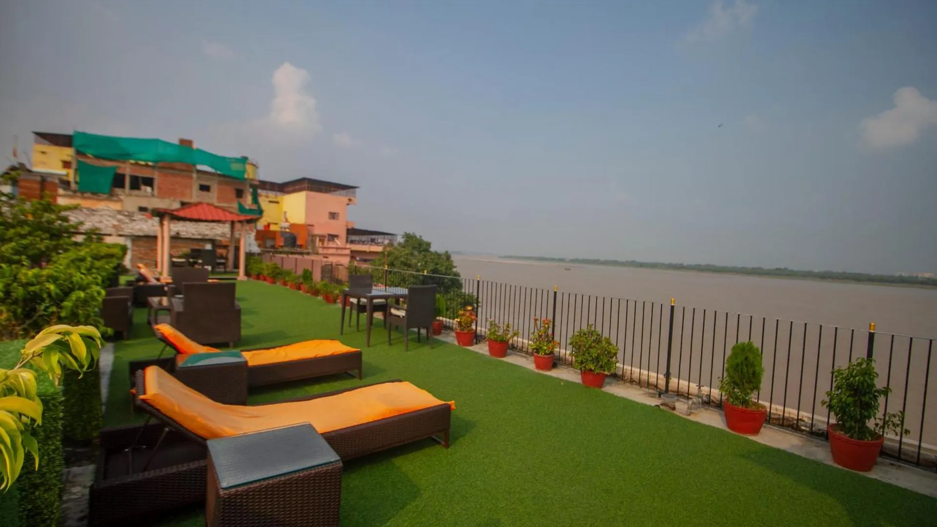 Hotel Amritara Suryauday Haveli Varanasi